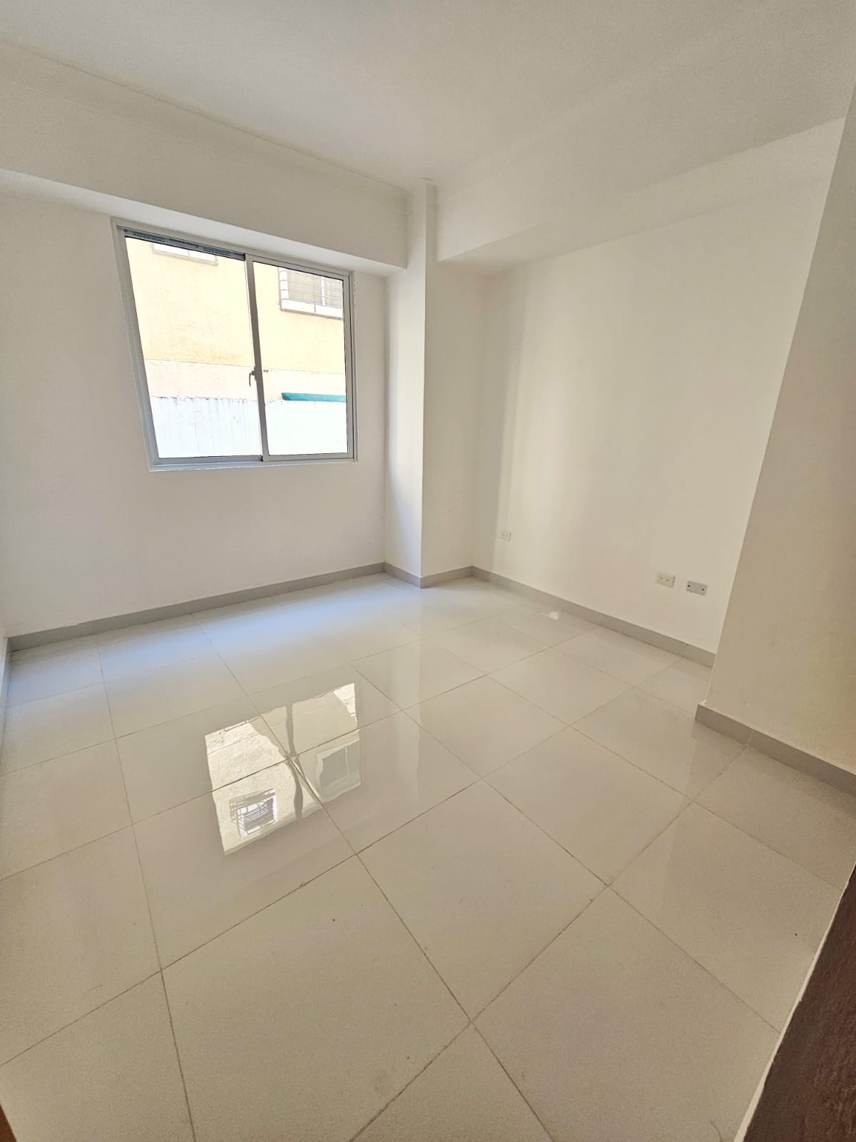 Apartamento Nuevo con terraza en Don Honorio RD11000000  - 2do piso co Foto 7324470-6.jpg