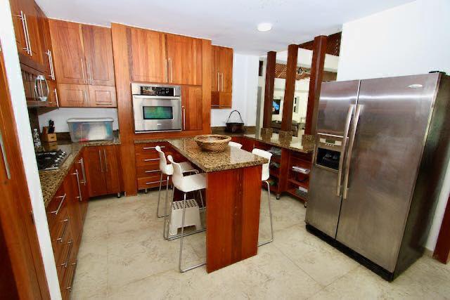 Descubre esta espectacular Villa en Guavaberry Golf  Country Club Foto 7324776-3.jpg