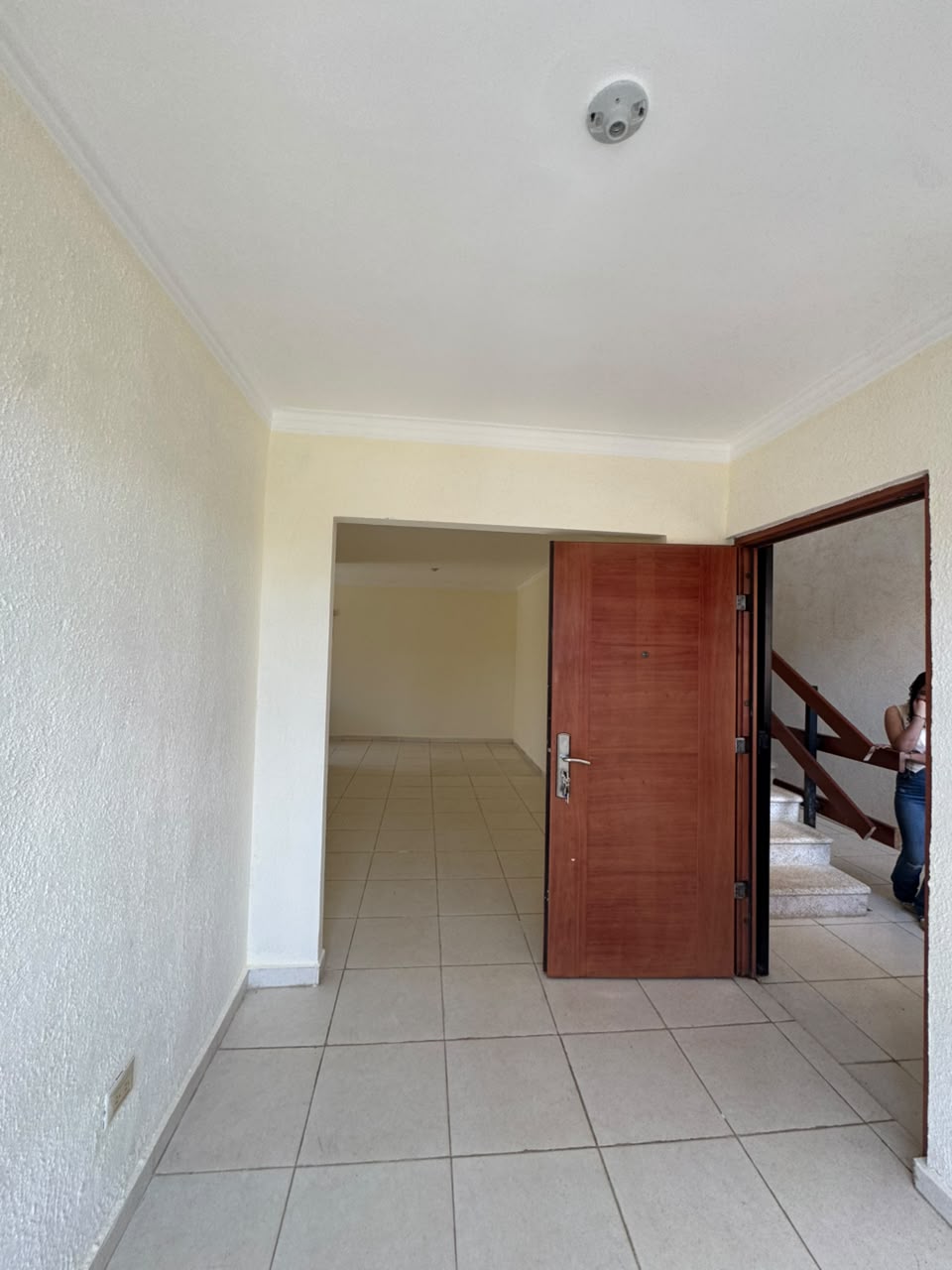 Rento Apartamento 4to Piso en San Isidro Residencial Labrador Foto 7325090-13.jpg